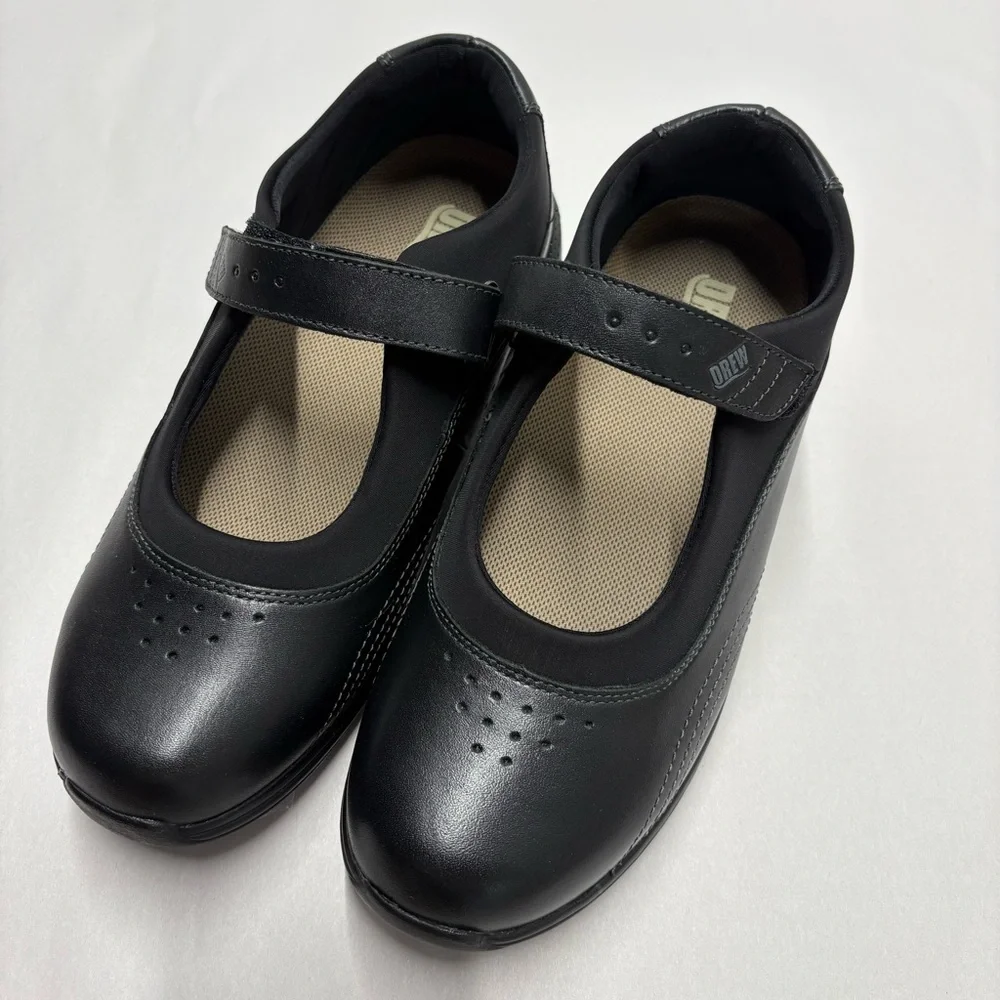 NEW Classic Black Mary Jane